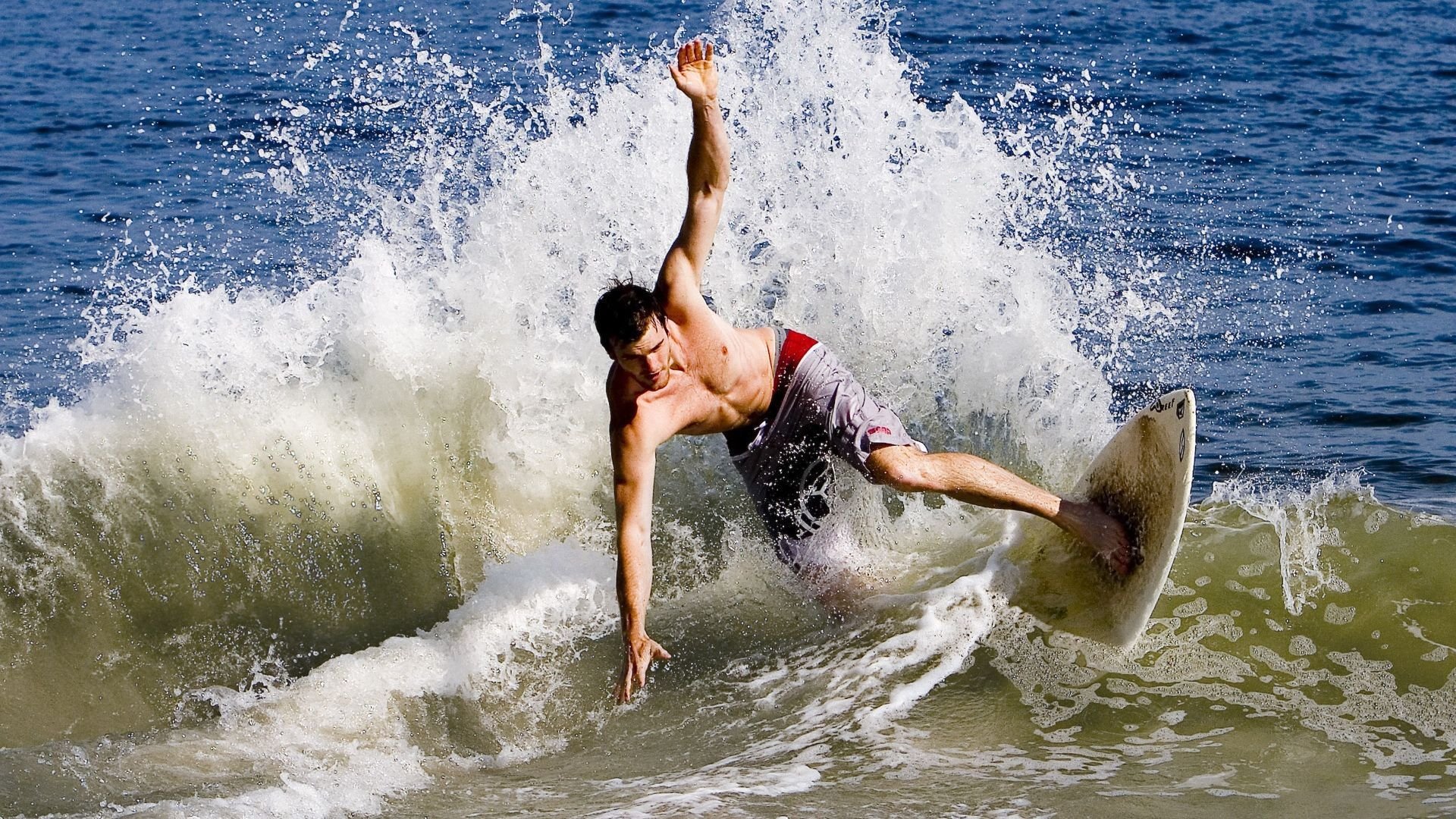 电竞选手的心理辅导：压力缓解与心态调整，电竞选手的心酸
